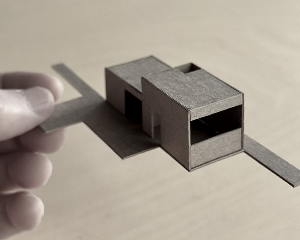 Model in brown craft card at 1:250